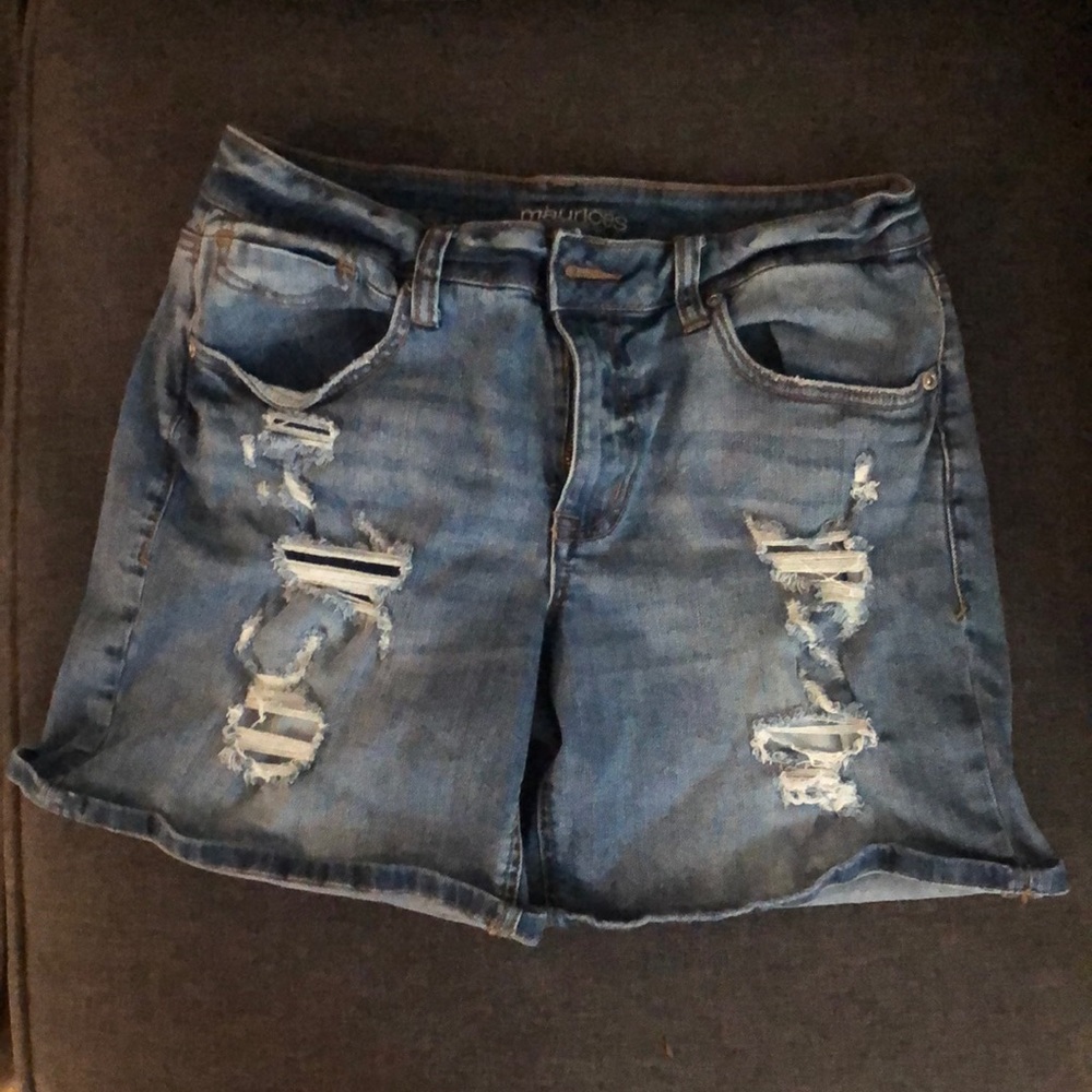 Maurice’s distressed jean shorts